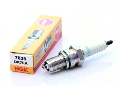 NGK Свеча зажигания DR7EA, аналог Denso X22ESR-U