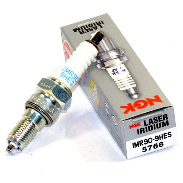 NGK Свеча зажигания IMR9C-9HES, аналог Denso VUH27ES