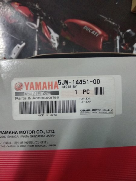 Оригинальный воздушный фильтр для Yamaha  FJR 1300 , 5JW-14451-00, может быть заменен HFA4912