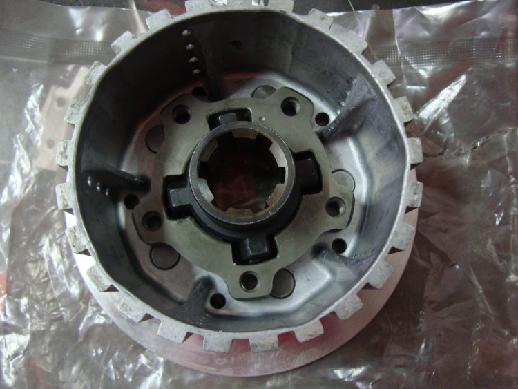 Муфта сцепления Suzuki 21610-02F00-000 для TL1000